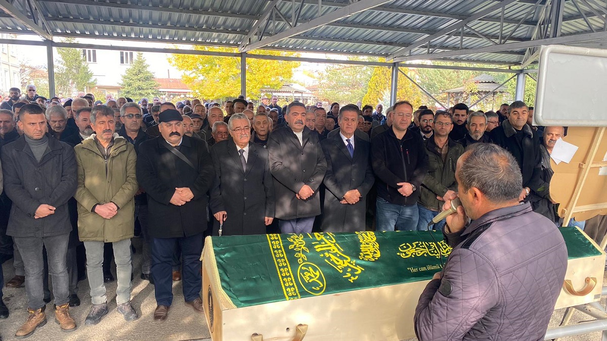 Hamza Ağyüz son yolculuğuna uğurlandı