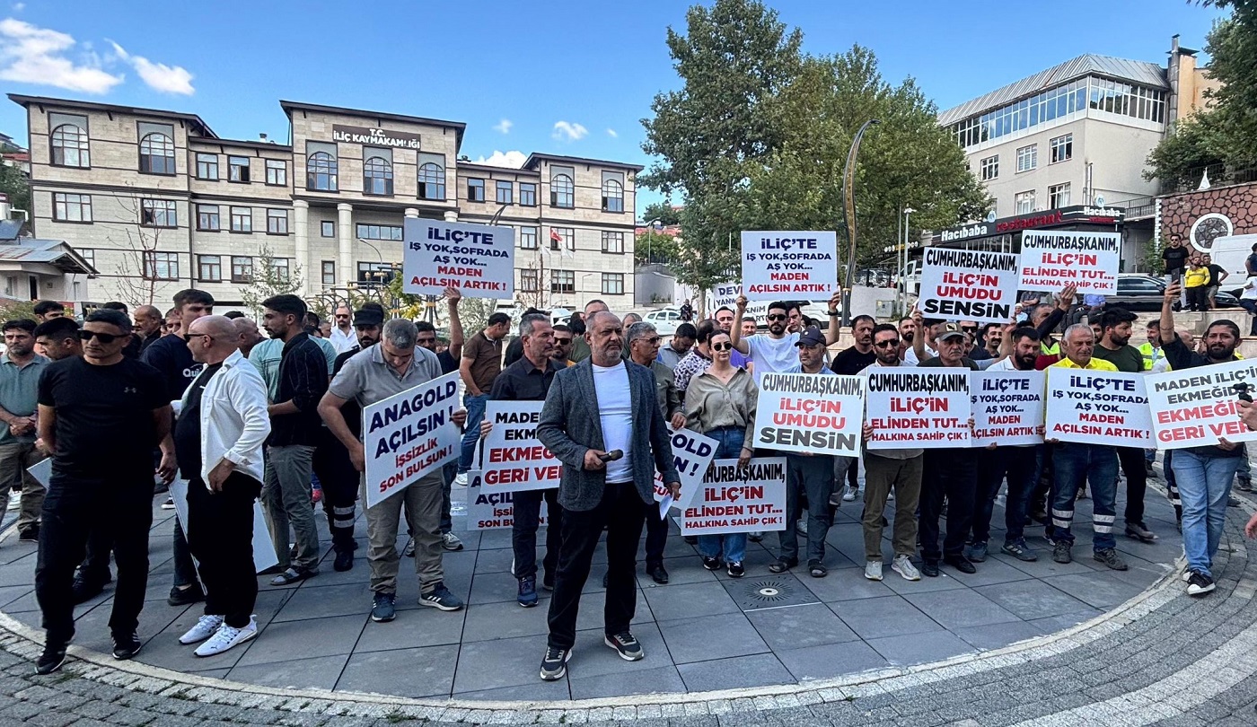 İliç ilçesinde madenin yeniden faaliyete geçmesi için basın açıklaması yapıldı